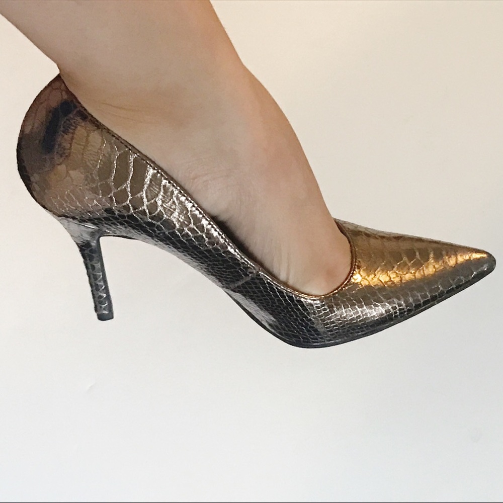 Sam & Libby metallic heel size 8